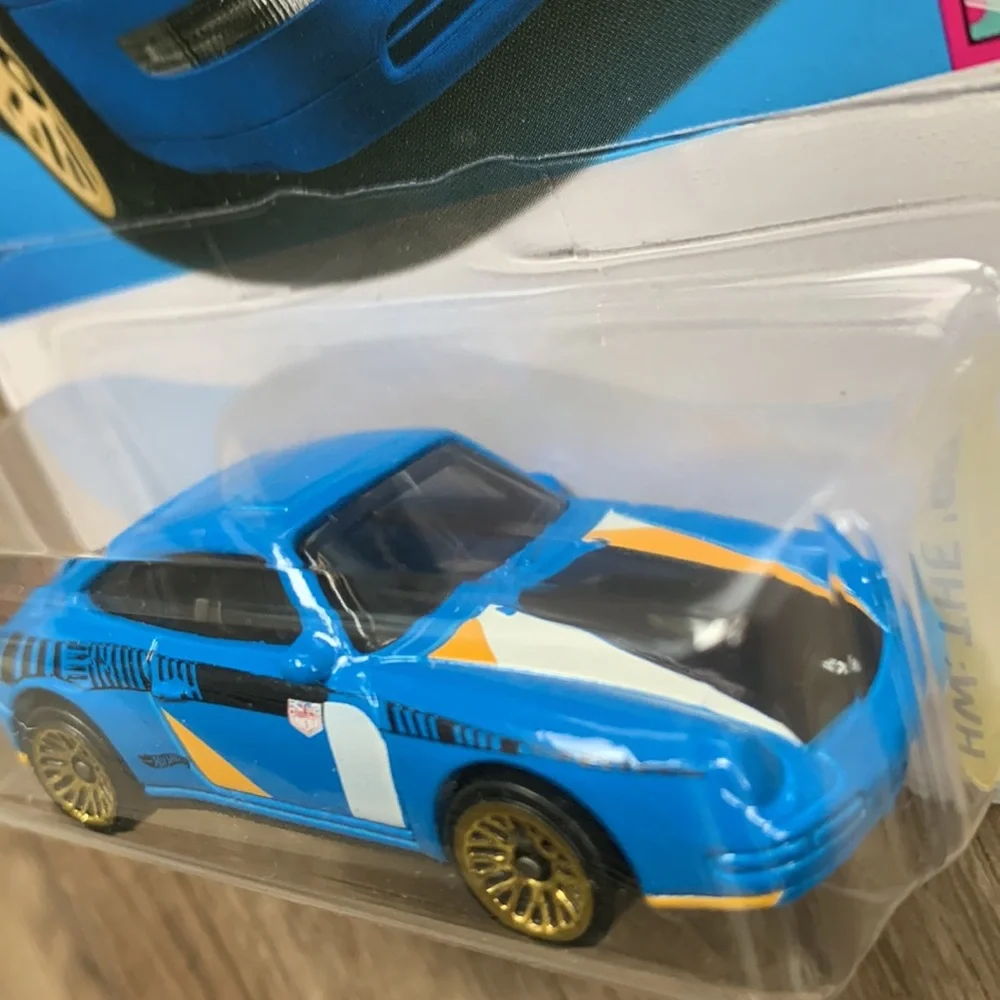 Hot Wheels 1996 Porsche Carrera HW 90s Car HotWheels 2024 New Magnus Walker Card